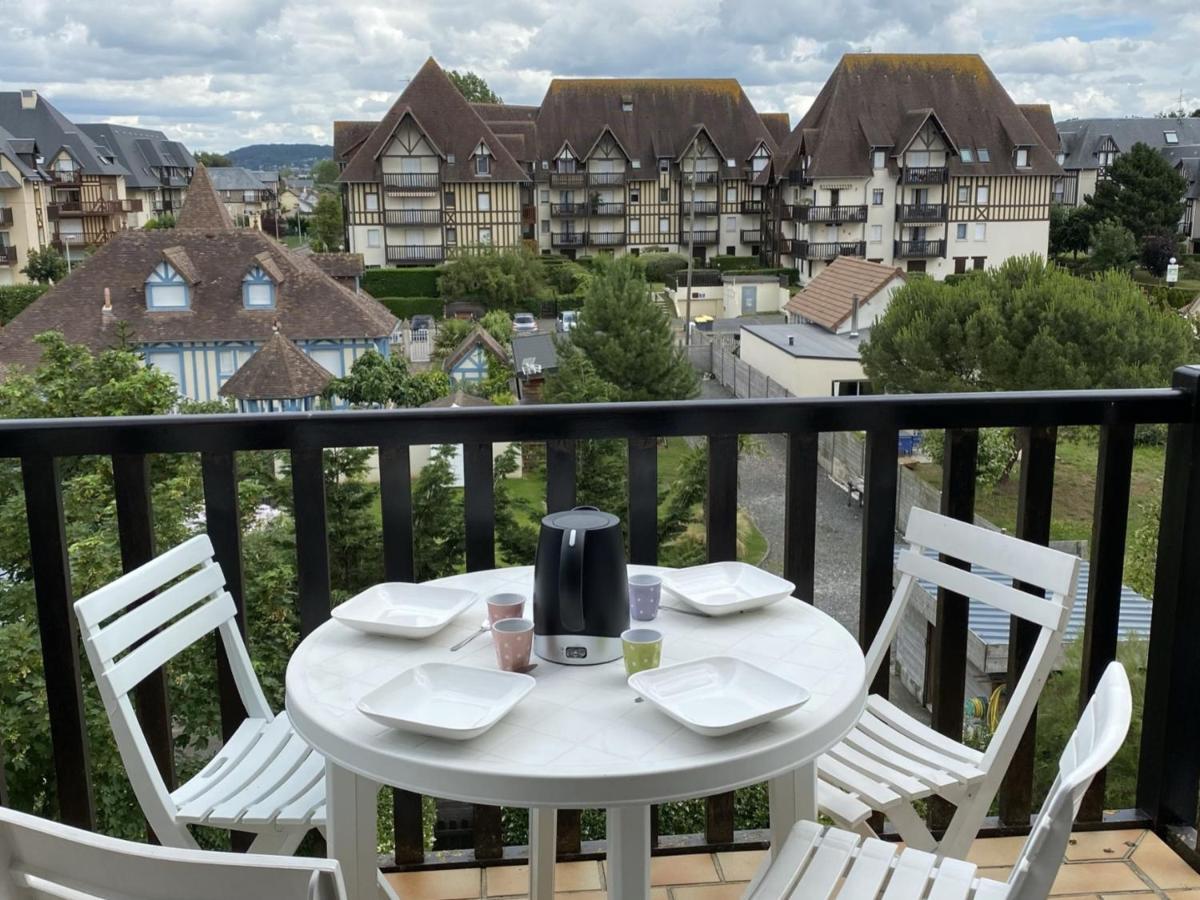 2 Pieces A Cabourg, Proche Et Thalasso, Balcon, Wifi, 4 Pers - Fr-1-487-315
