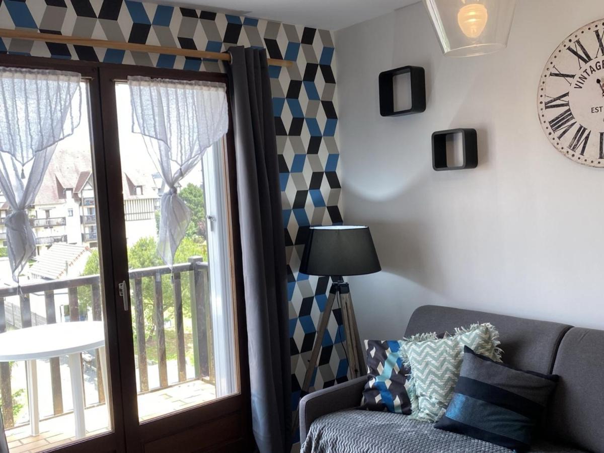 2 Pieces A Cabourg, Proche Et Thalasso, Balcon, Wifi, 4 Pers - Fr-1-487-315 Apartment *